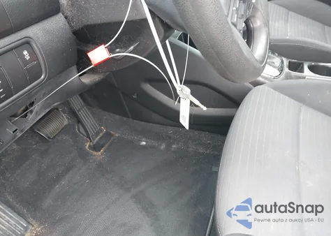 2018 Kia Forte Lx из США, поврежденный, VIN 3KPFL4A75JE196336